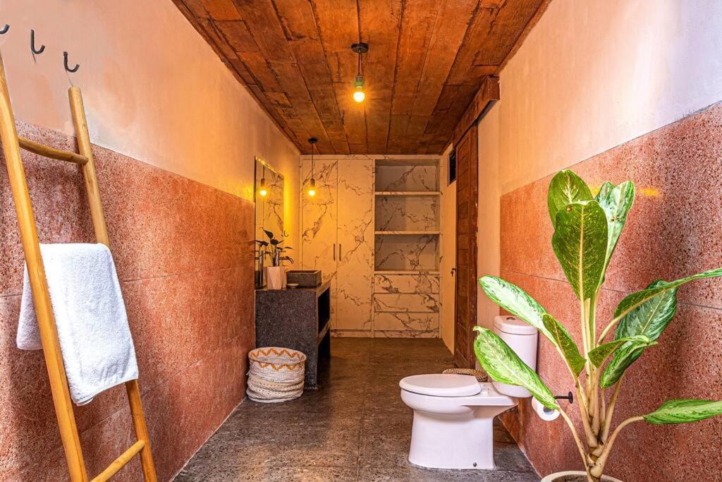 Berawa Canggu Stylish Joglo 3 Bedrooms Private Villa With Private Pool Экстерьер фото